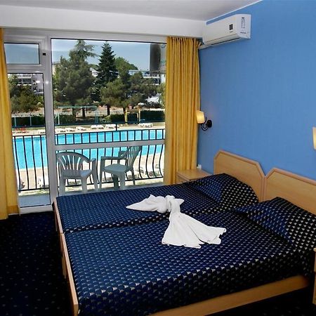 Continental Blu Hotel Солнечный берег Экстерьер фото